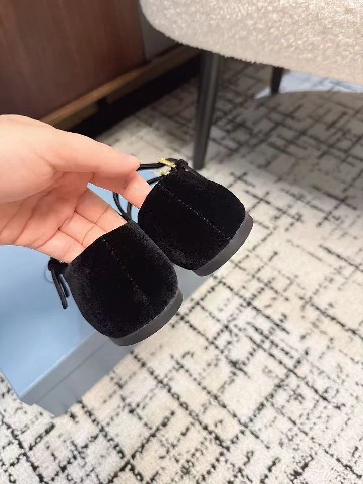 Bold Prada Flat Shoes 34434
