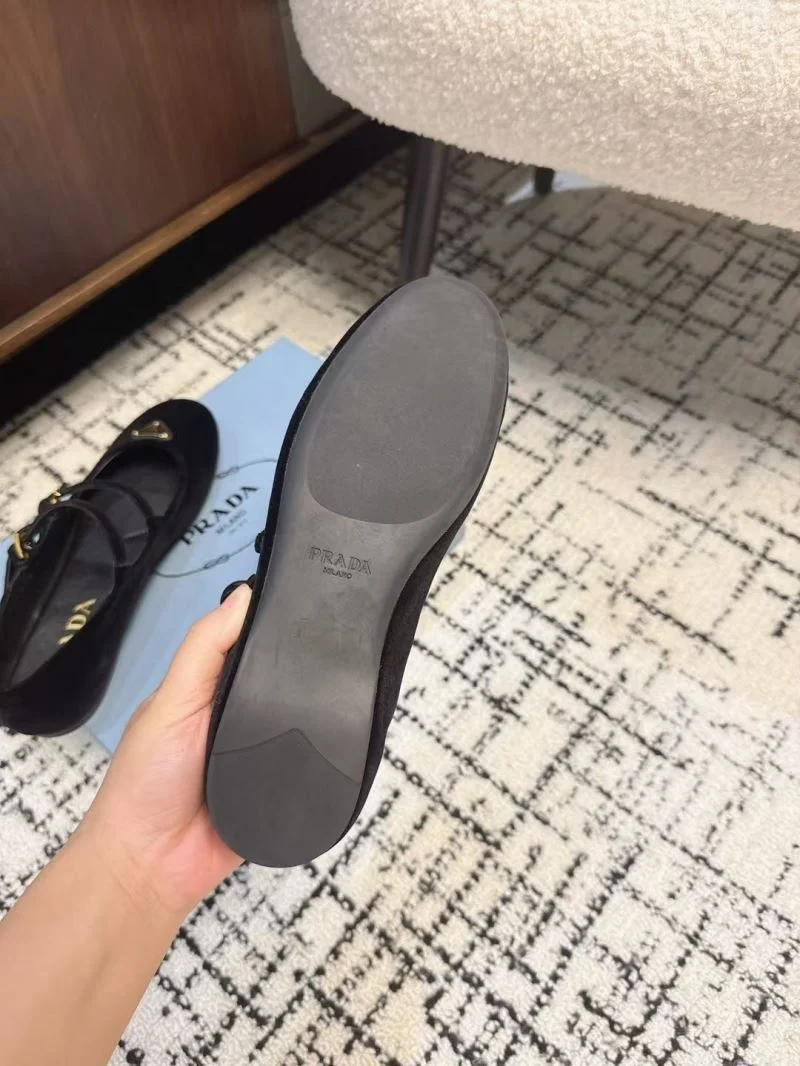 Bold Prada Flat Shoes 34434