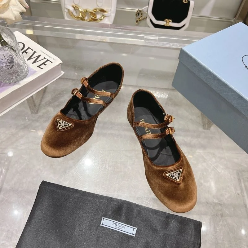 Prada Flat Shoes ComfortFit 35182