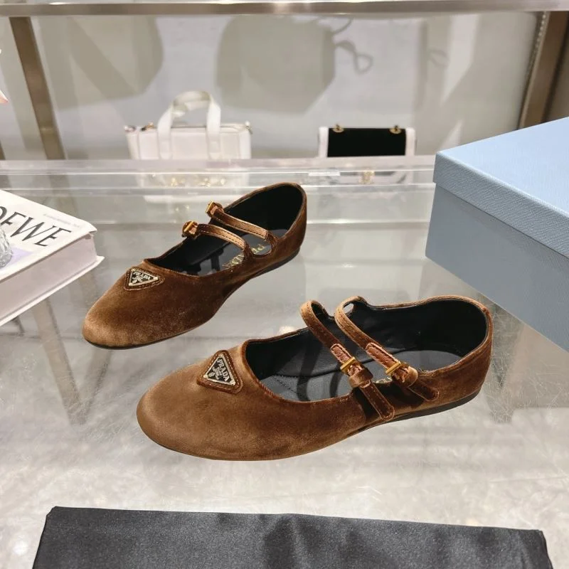 Prada Flat Shoes ComfortFit 35182