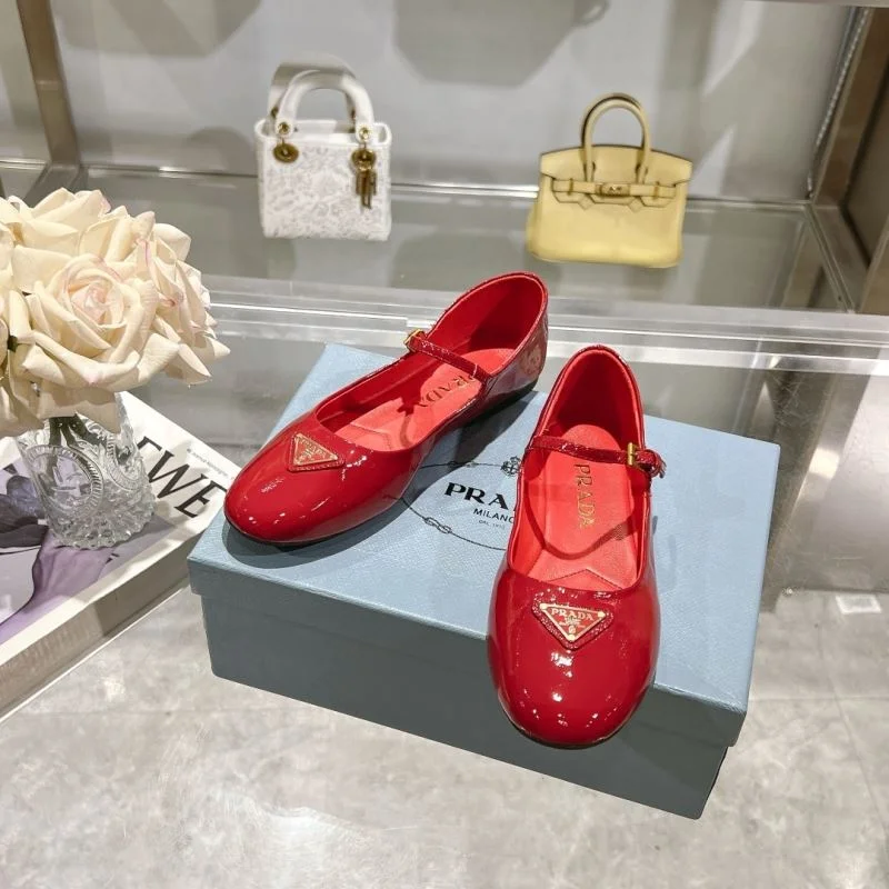 Prada Flat Shoes MultiPurpose 35191