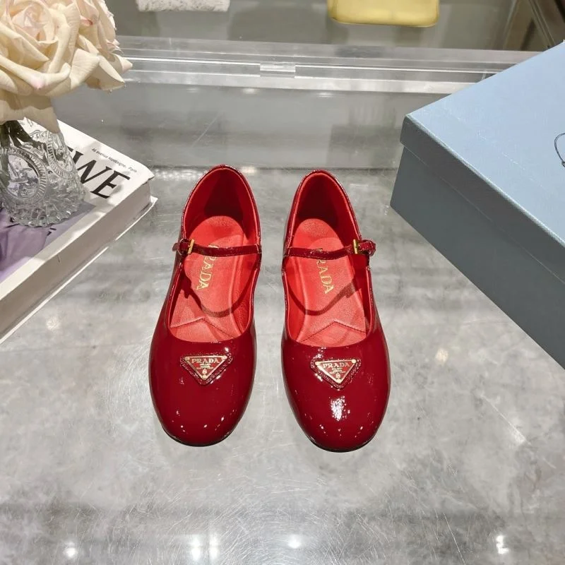 Prada Flat Shoes MultiPurpose 35191