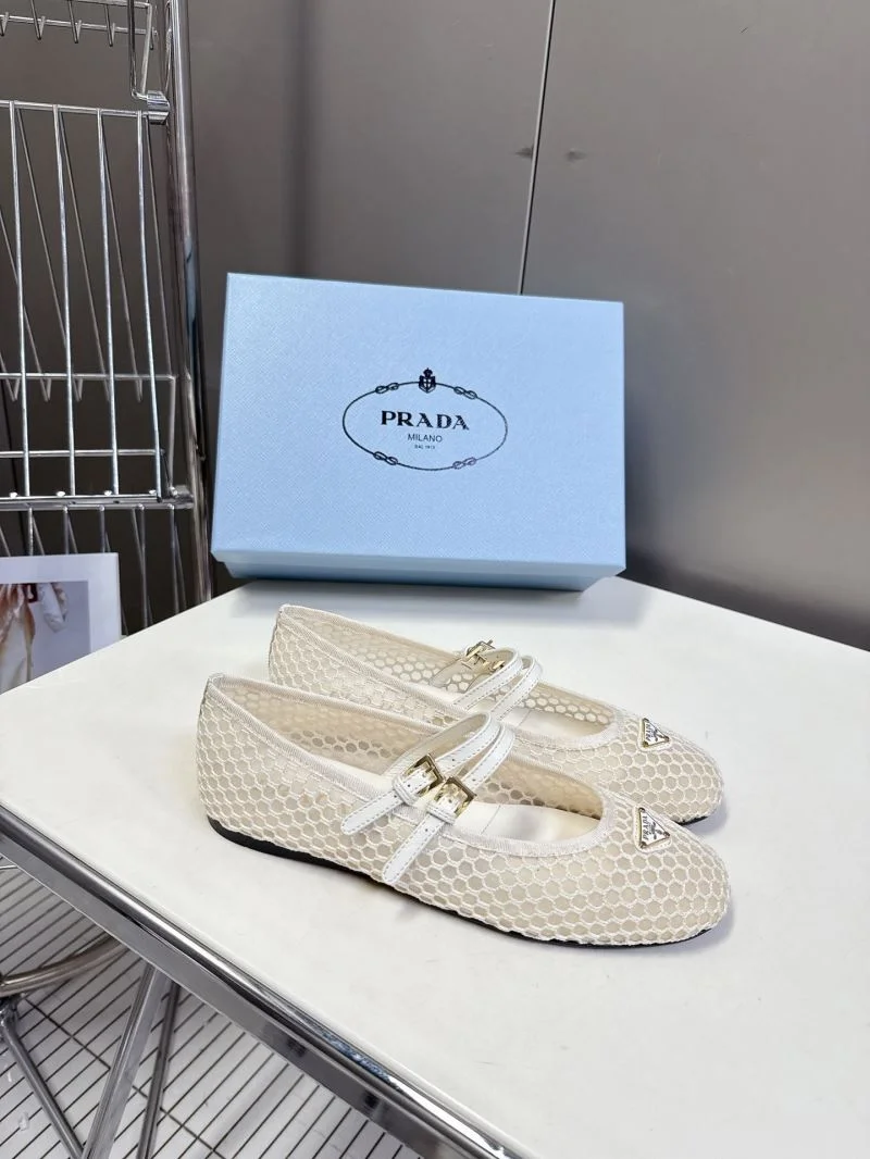 MoistureWicking Prada Flat Shoes 34872