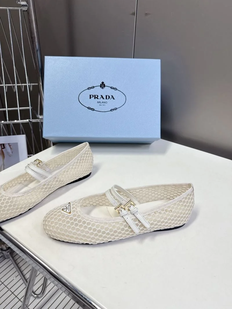 MoistureWicking Prada Flat Shoes 34872