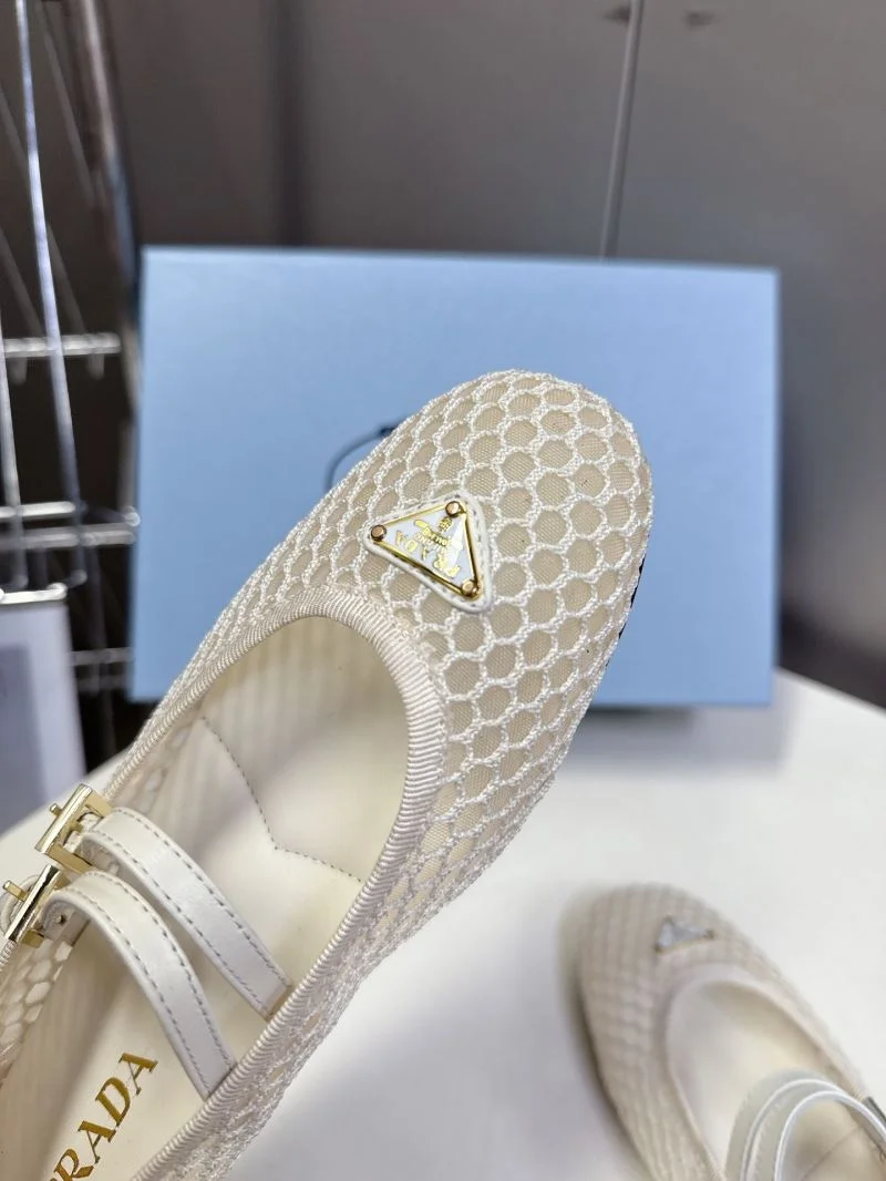 MoistureWicking Prada Flat Shoes 34872