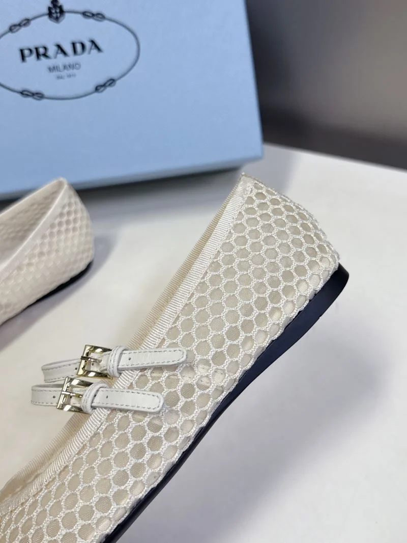 MoistureWicking Prada Flat Shoes 34872