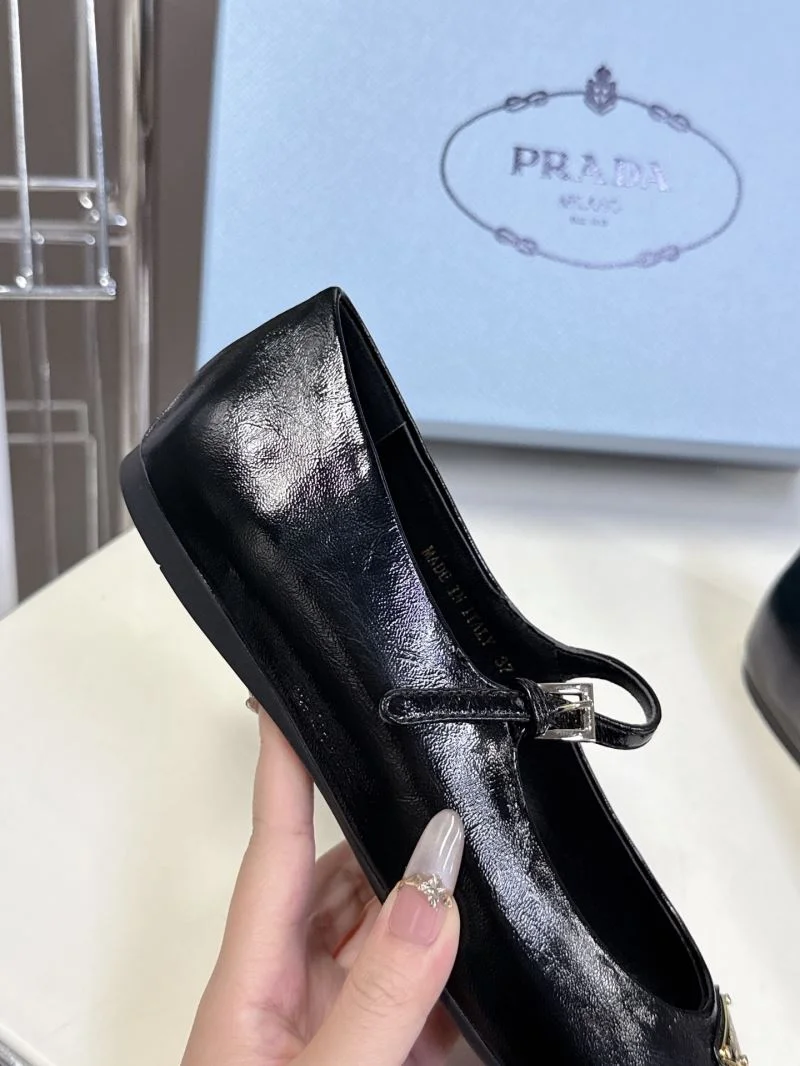 SmartChoice Prada Flat Shoes 34858