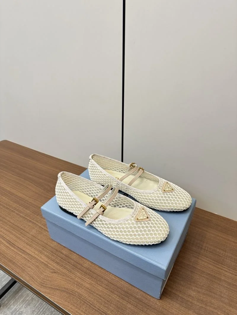 Bold Prada Flat Shoes 34878