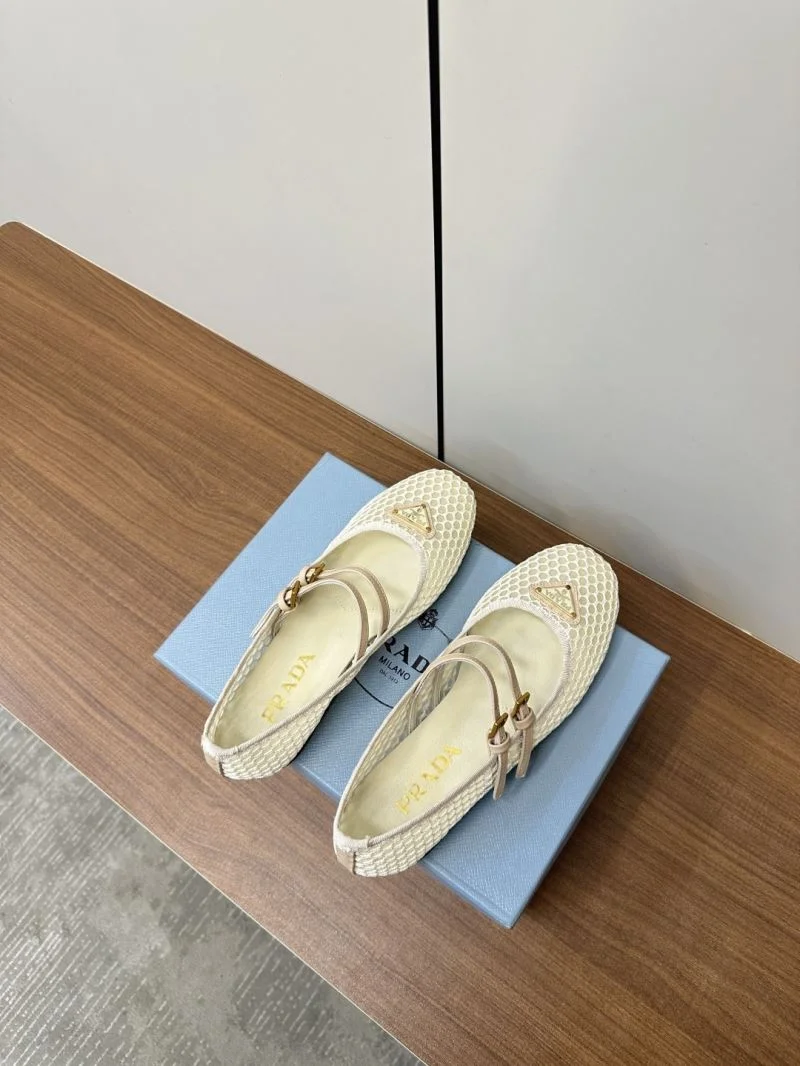 Bold Prada Flat Shoes 34878