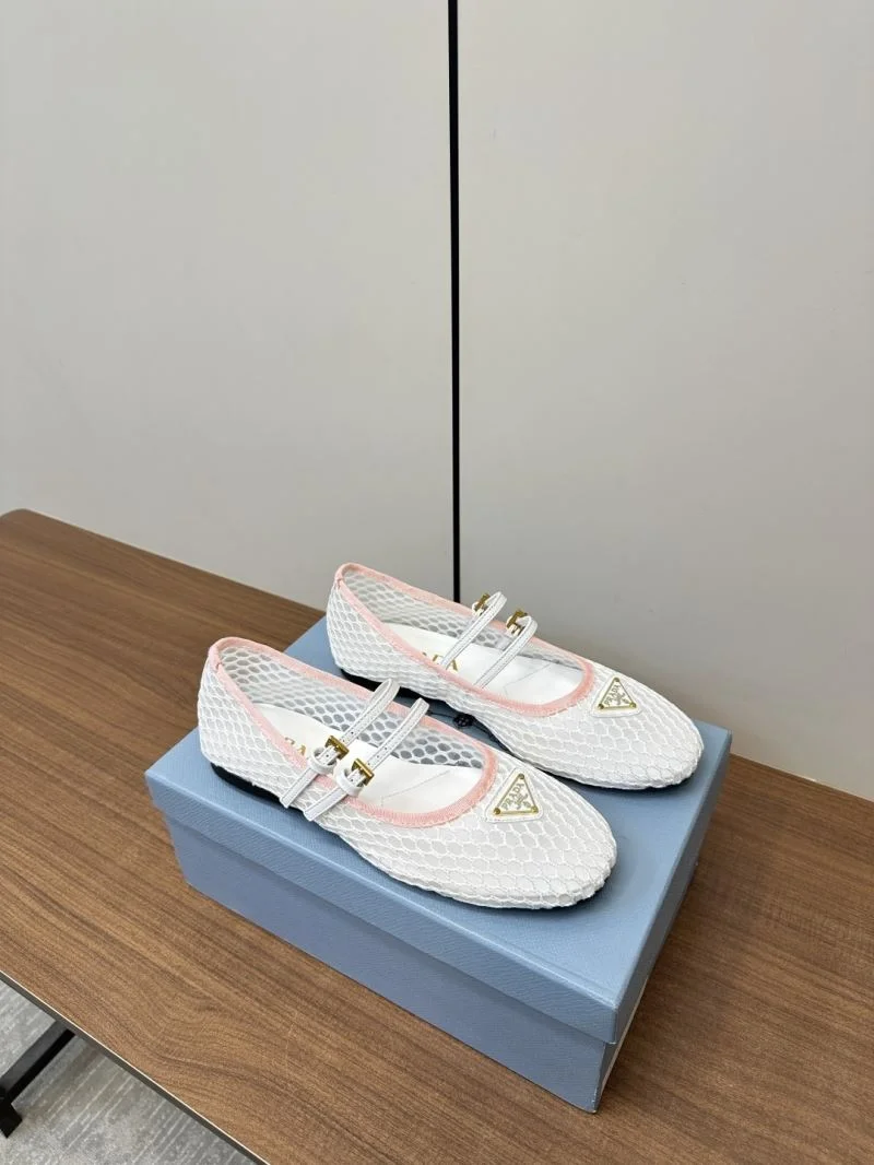 ModernLook Prada Flat Shoes 34875