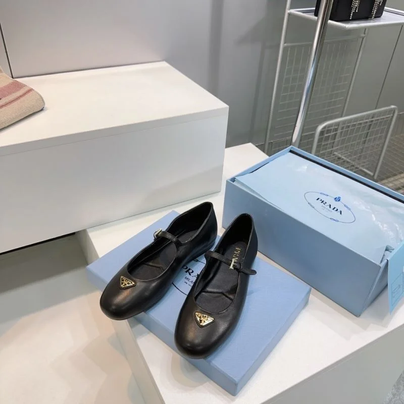 HighQuality Prada Flat Shoes 34863