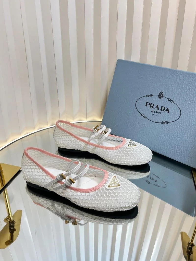 Timeless Prada Flat Shoes 34871