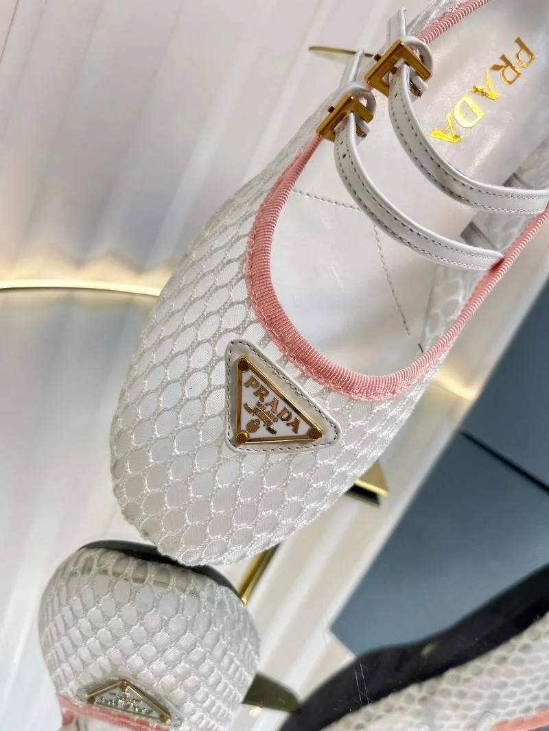 Timeless Prada Flat Shoes 34871