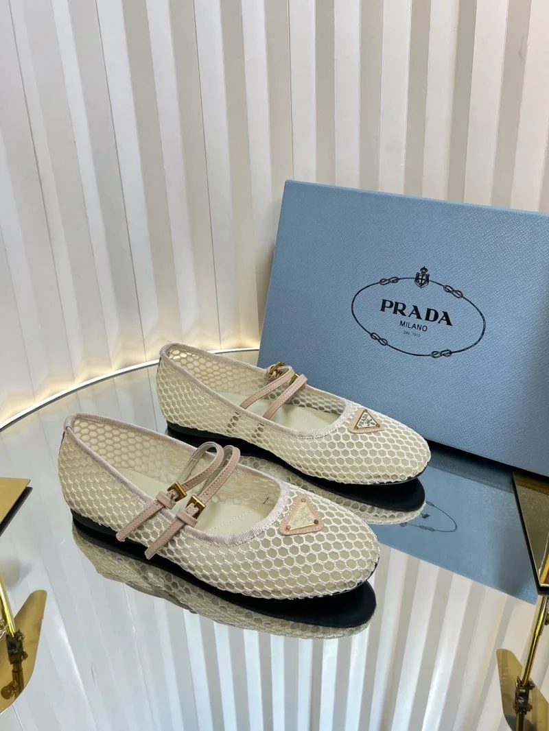 Popular Prada Flat Shoes 34862