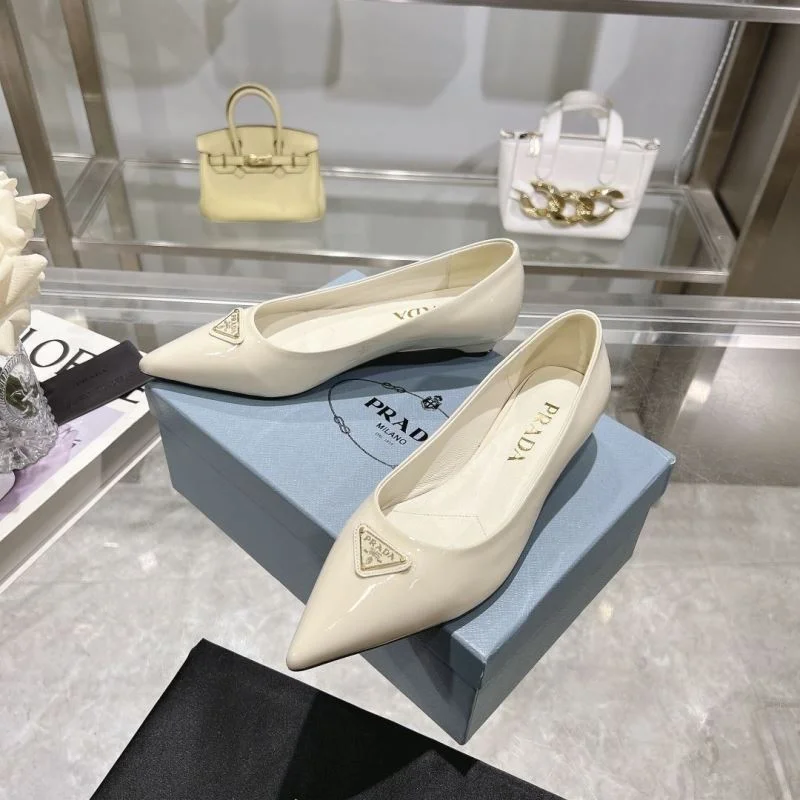 Prada Flat Shoes Chic 34248