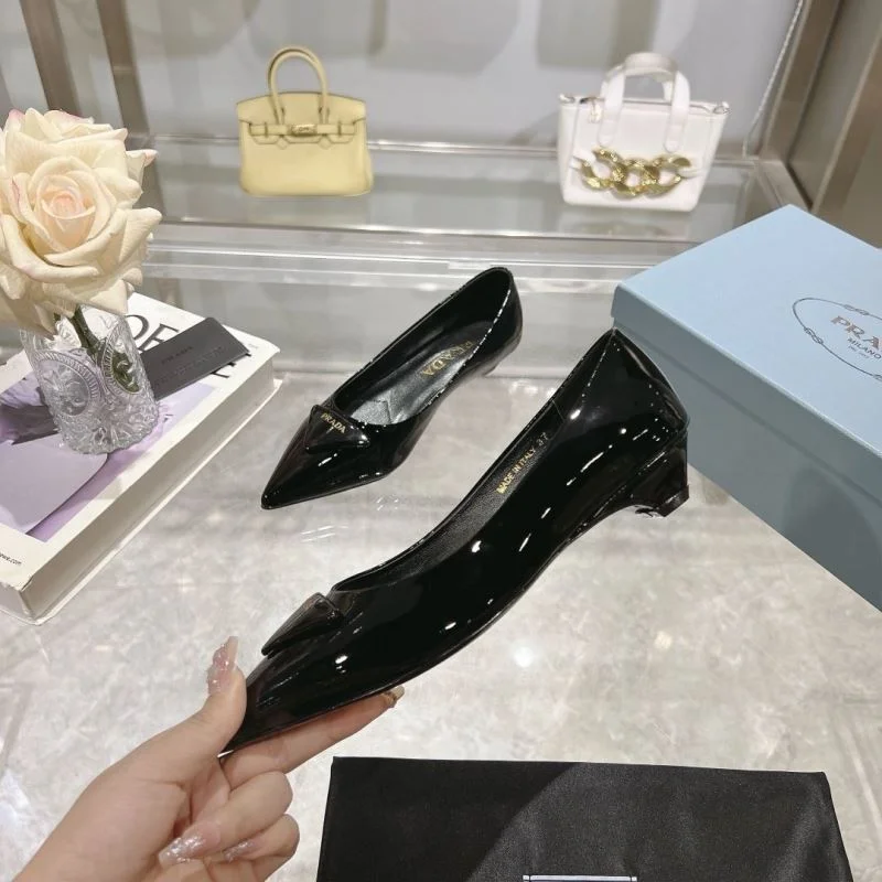 Prada Flat Shoes Practical 34240