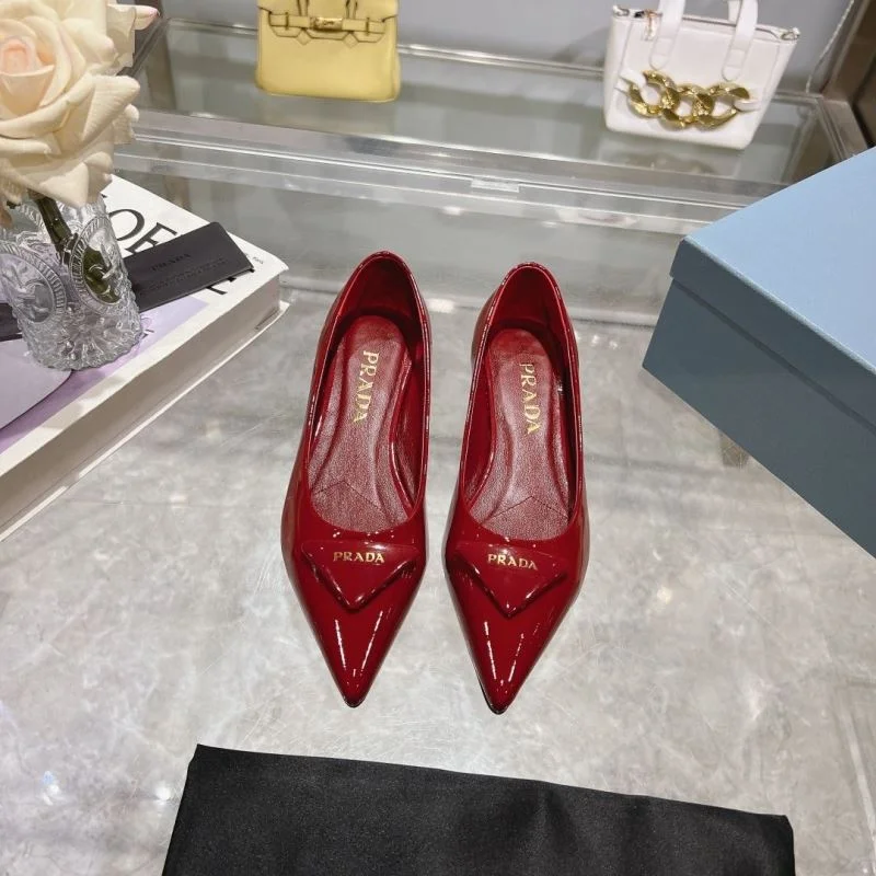 Prada Flat Shoes EyeCatching 34241