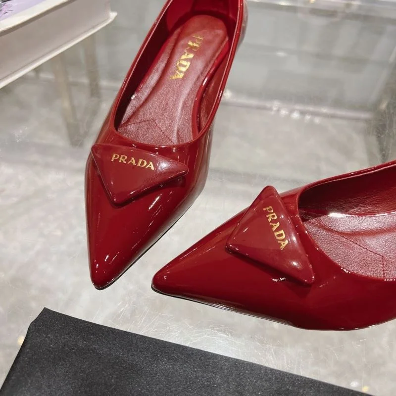 Prada Flat Shoes EyeCatching 34241