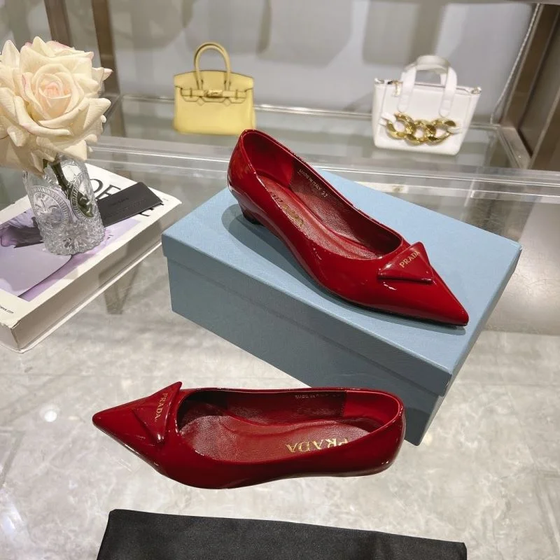 Prada Flat Shoes EyeCatching 34241