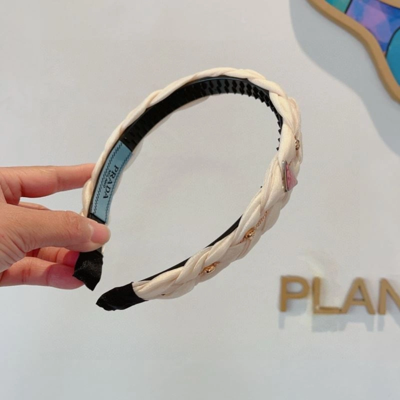 EyeCatching Prada Hair Hoop 262902