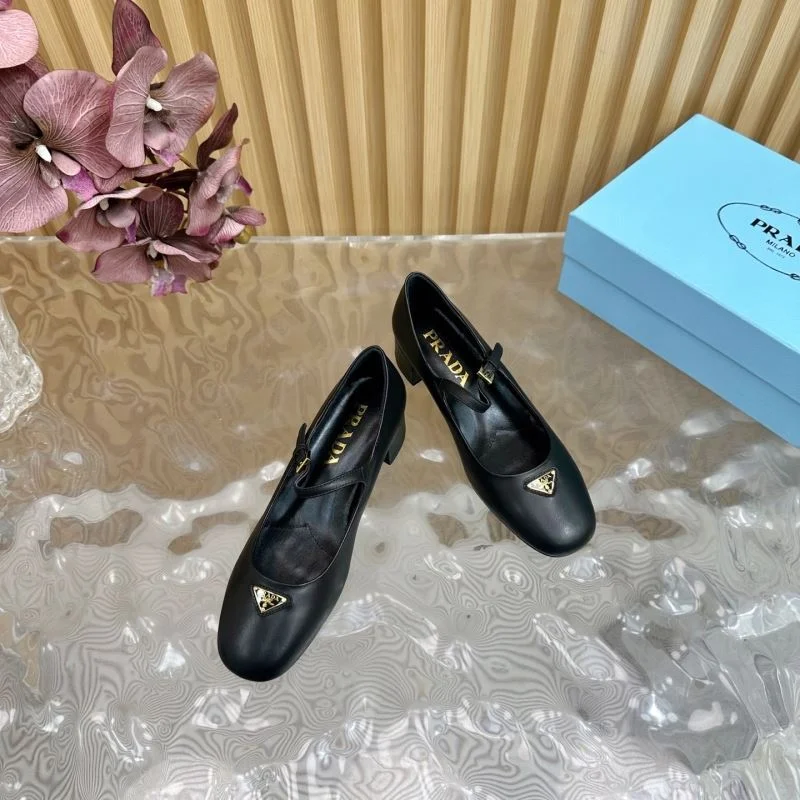 SoftTouch Prada Heeled Shoes 35178