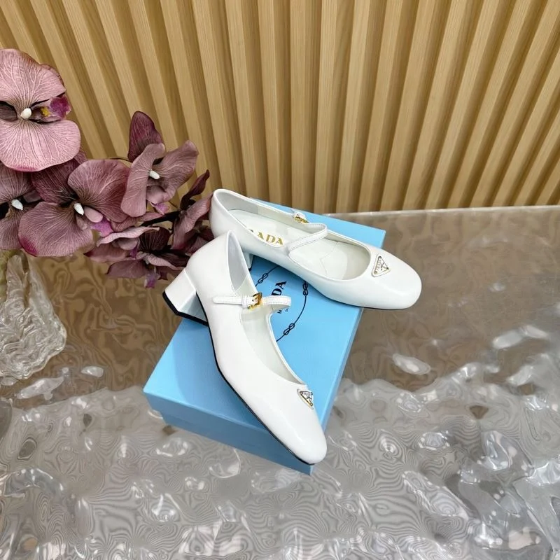 Prada Heeled Shoes AllSeason 35177
