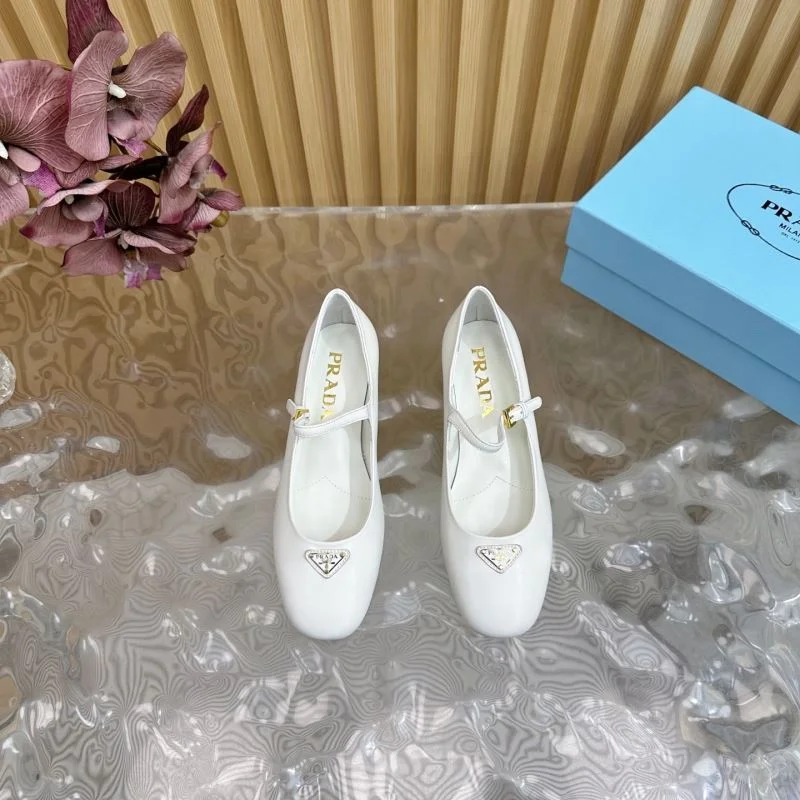 Prada Heeled Shoes AllSeason 35177