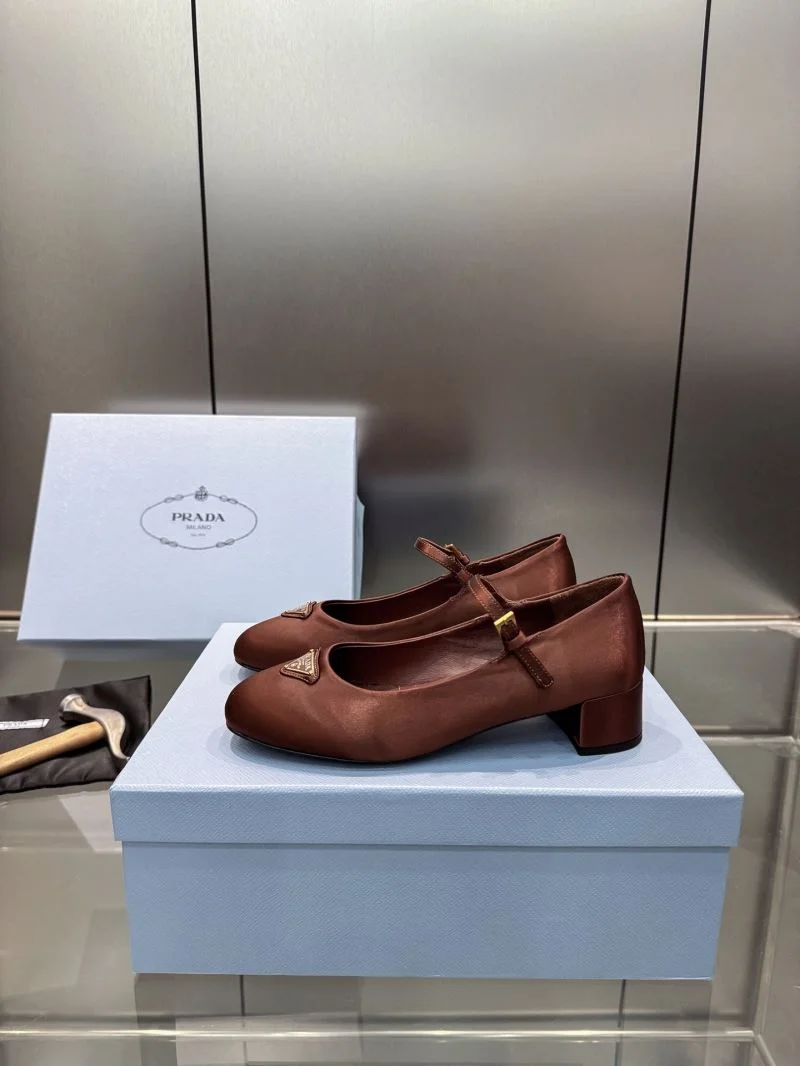 Prada Heeled Shoes EasyMatch 35155