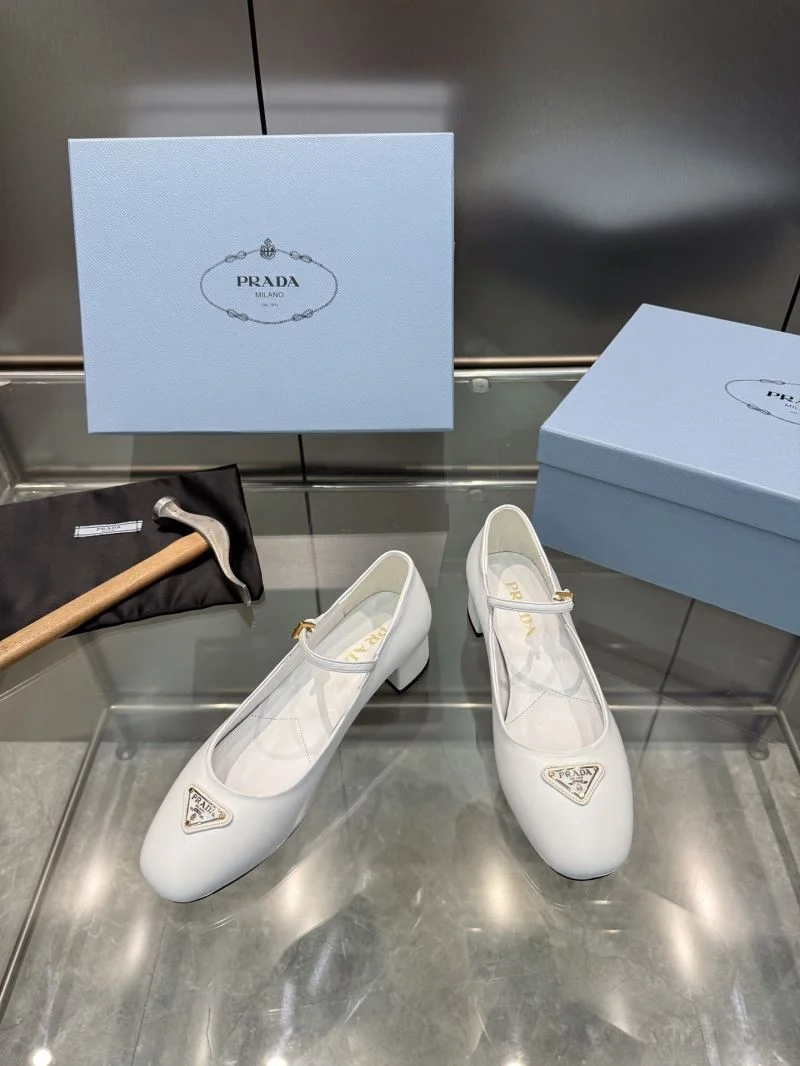 Lightweight Prada Heeled Shoes 35165