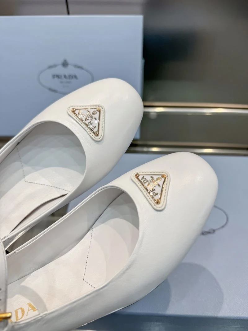Lightweight Prada Heeled Shoes 35165