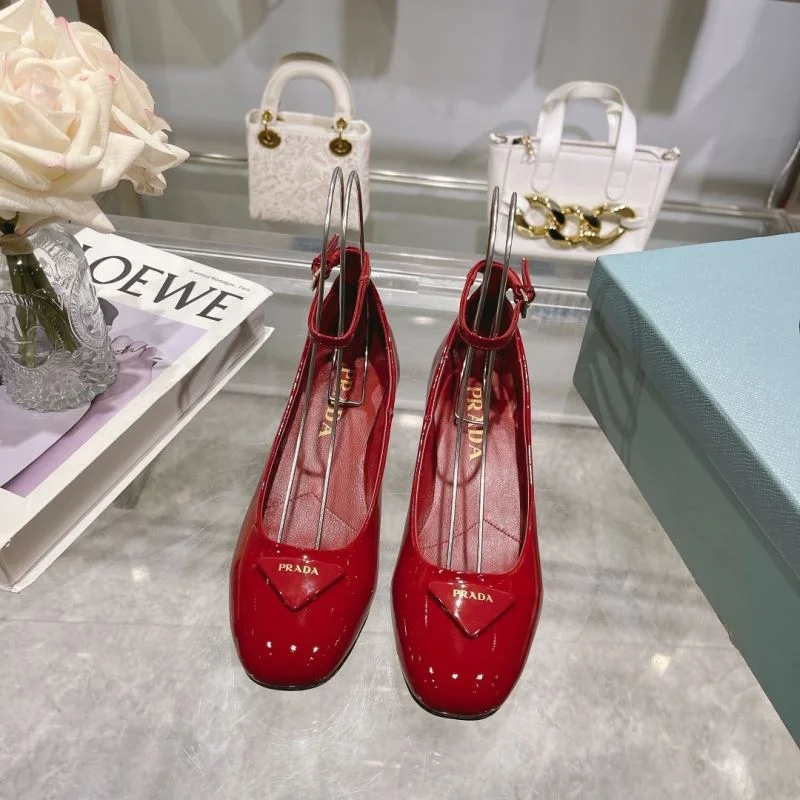 Breathable Prada Heeled Shoes 35167