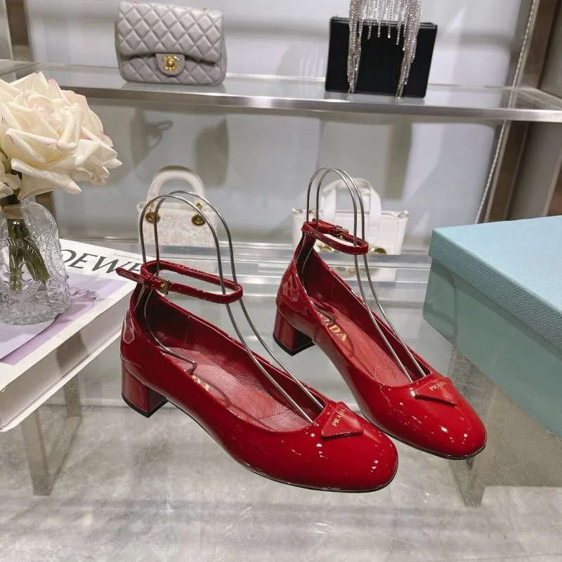 Breathable Prada Heeled Shoes 35167
