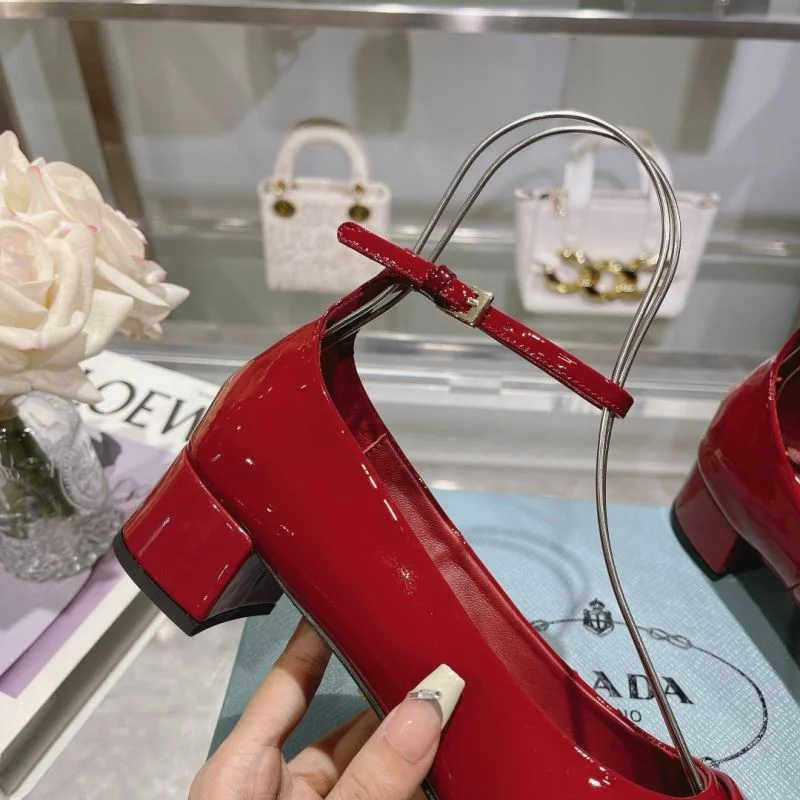 Breathable Prada Heeled Shoes 35167