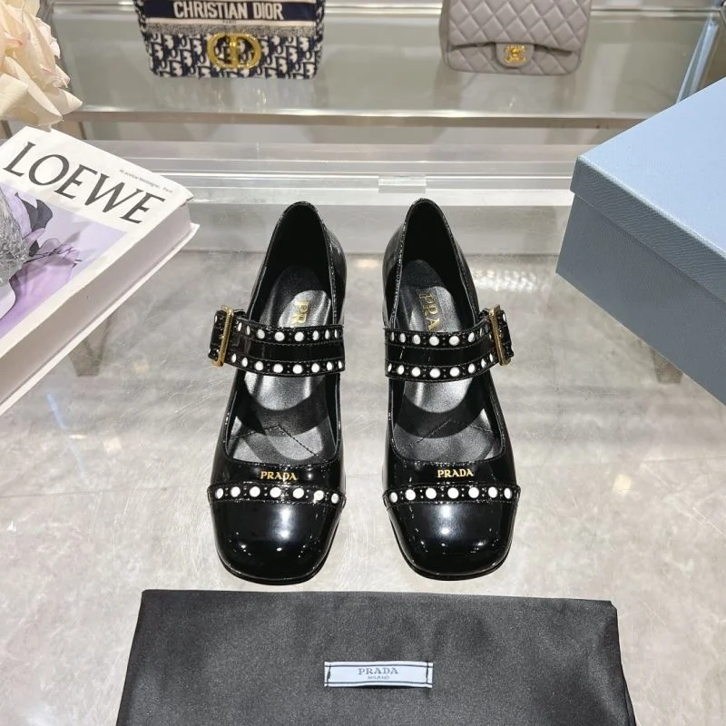 Prada Heeled Shoes Unisex 35150