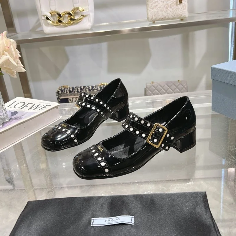 Prada Heeled Shoes Unisex 35150
