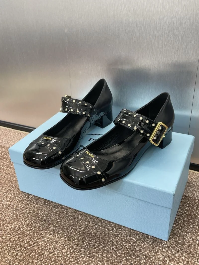 StreetReady Prada Heeled Shoes 35143