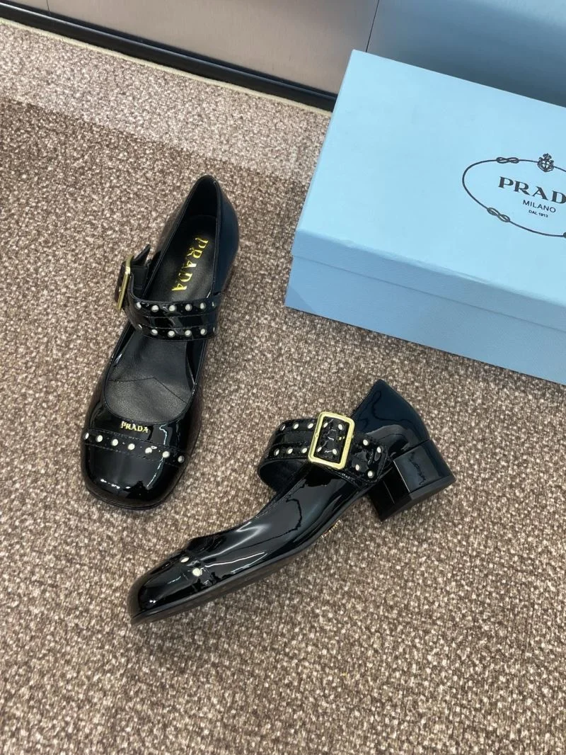 StreetReady Prada Heeled Shoes 35143