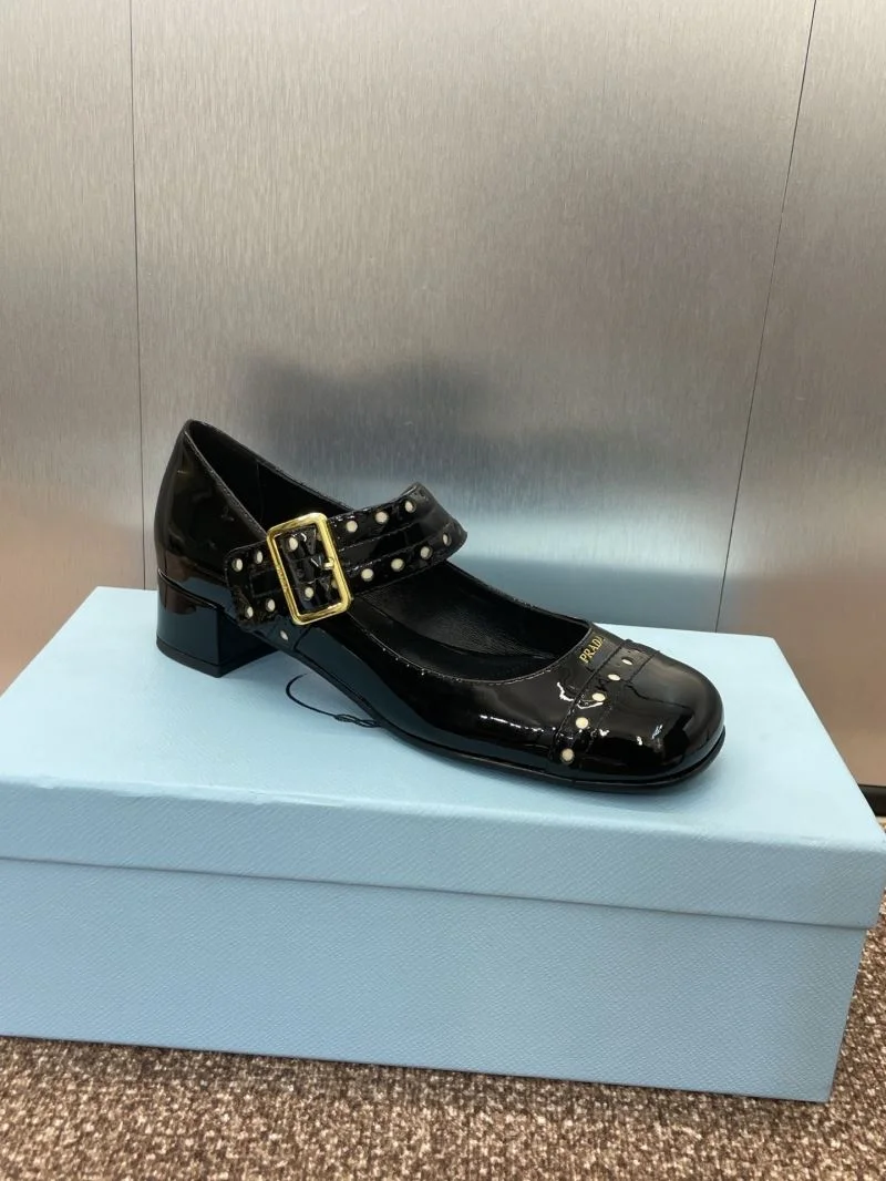 StreetReady Prada Heeled Shoes 35143