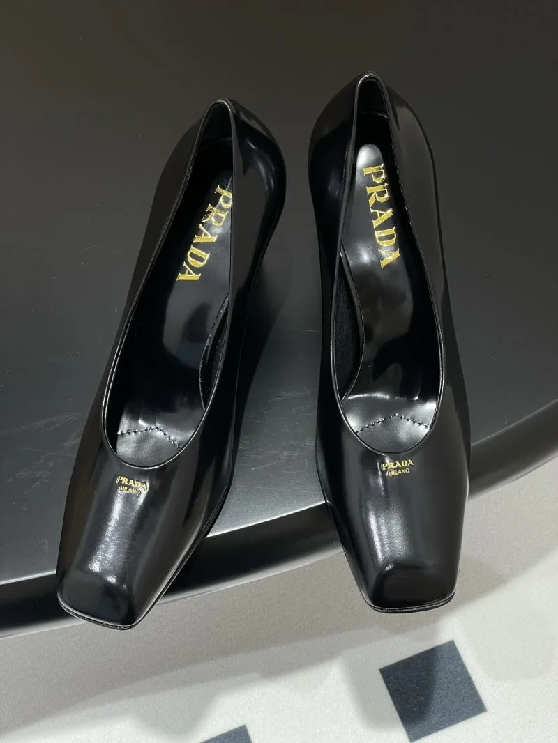 Prada Heeled Shoes GoAnywhere 34877