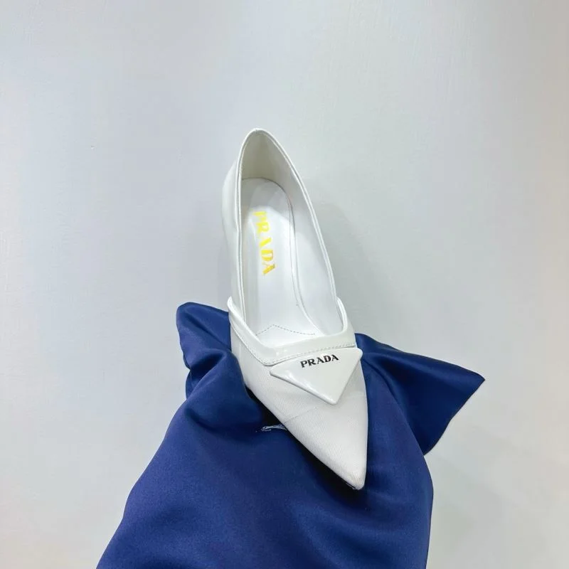 RelaxedFit Prada Heeled Shoes 34853