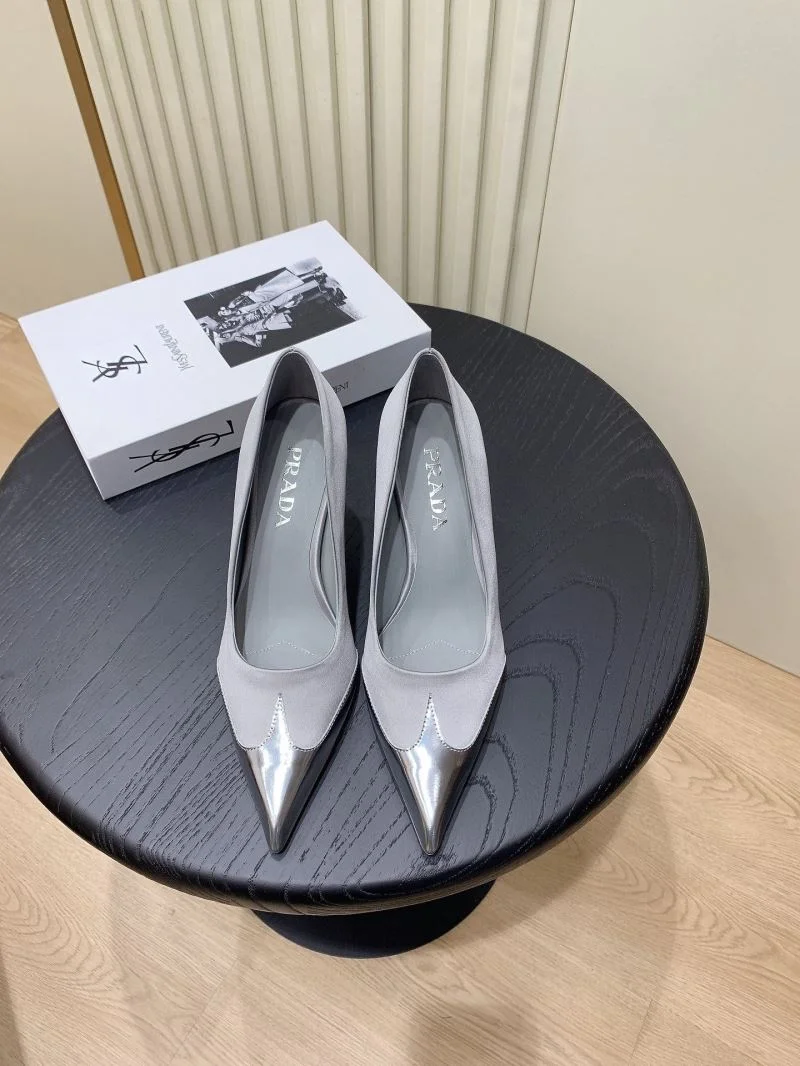 Prada Heeled Shoes MultiPurpose 34235