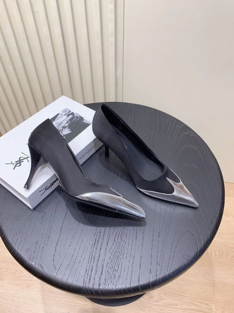 Bold Prada Heeled Shoes 34238
