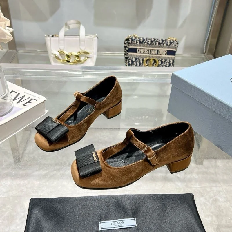 Prada Heeled Shoes SmoothTexture 34232