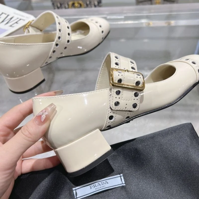 Popular Prada Heeled Shoes 34221