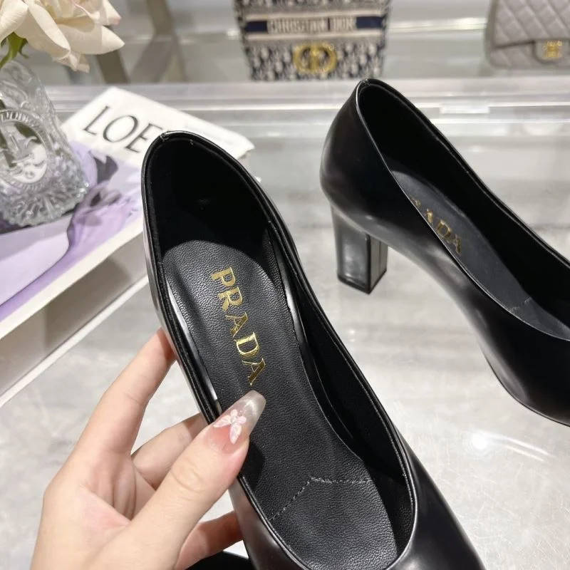 Bright Prada Heeled Shoes 34229