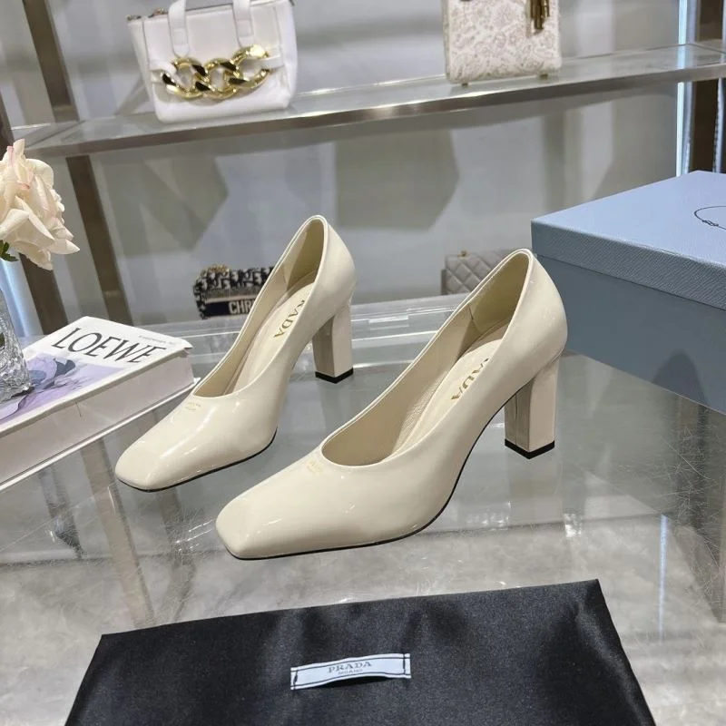 Neat Prada Heeled Shoes 34228