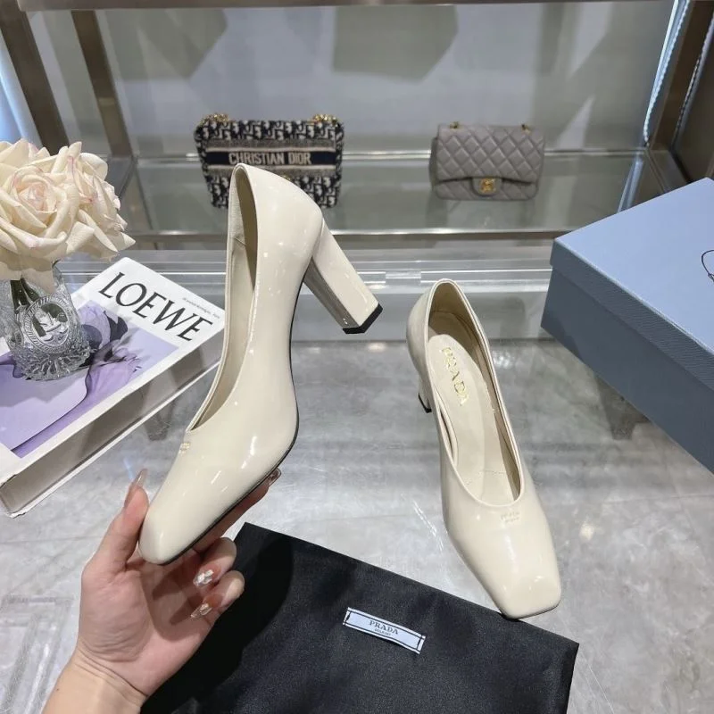 Neat Prada Heeled Shoes 34228