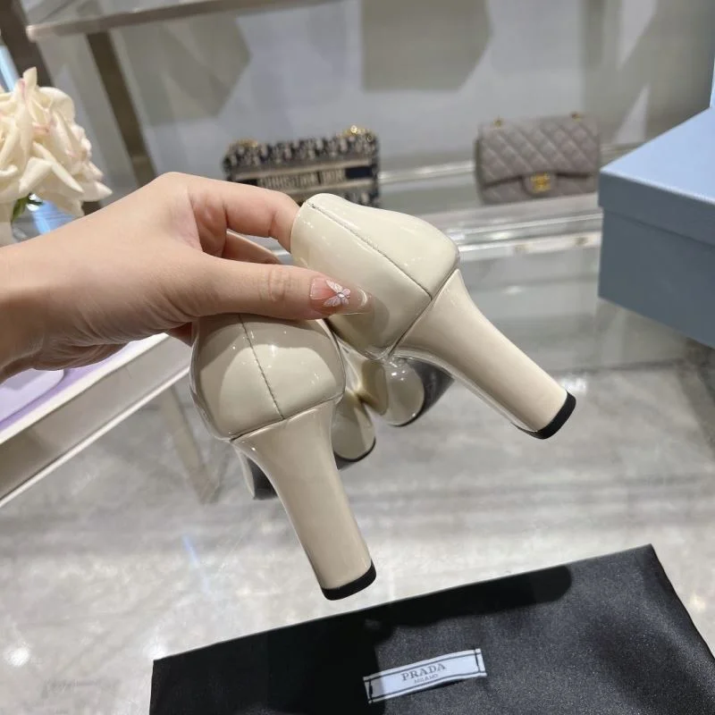 Neat Prada Heeled Shoes 34228