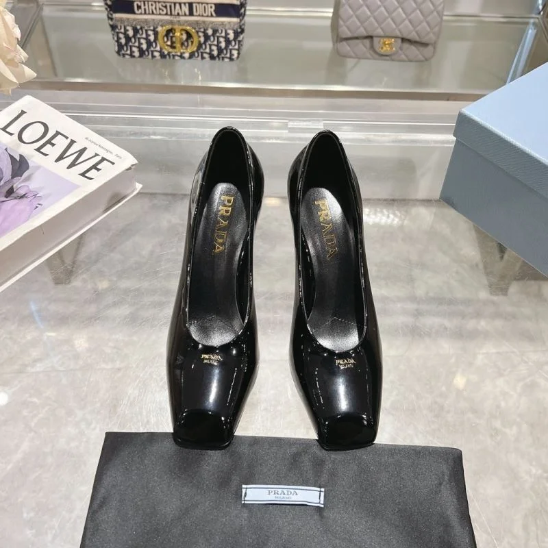TechFriendly Prada Heeled Shoes 34214