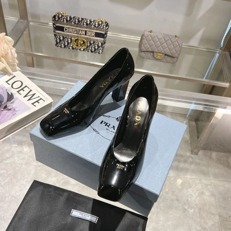 TechFriendly Prada Heeled Shoes 34214